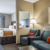 Отель Comfort Suites Near Texas A&M University - Corpus Christi, фото 5