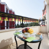 Отель Beachfront Studio in Rich Beach, фото 6