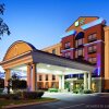 Отель Holiday Inn Express & Suites Lebanon-Nashville Area, фото 1