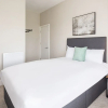 Отель Host Stay Clifton Studio 5, фото 2