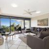 Отель Stunning views great location Sunshine Beach! - Unit 1 Vista Pacific 12 Bryan Street, фото 4