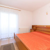 Отель Inviting 2-bed Apartment in Krk Apartman Sintic, фото 3