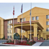 Отель La Quinta Inn & Suites Summersville/New River National Park, фото 1