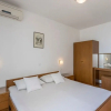 Отель Vedra- Free Parking and Close to the Beach - C3, фото 4