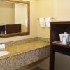 Отель Best Western Orlando East Inn & Suites, фото 16