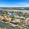 Отель Hollyhock Ct. 178 Marco Island Vacation Rental 3 Bedroom Home by Redawning, фото 20