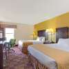 Отель Days Inn & Suites by Wyndham Ridgeland, фото 5