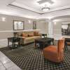 Отель La Quinta Inn & Suites by Wyndham Stephenville, фото 2