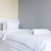 Отель Good Deal Minimalist Studio Apartment At Tamansari Papilio, фото 2