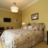 Отель L. A. Acres Bed & Breakfast, фото 4