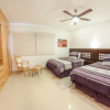Отель Fun and Relaxing  2BR PH steps away from the beach by Happy Address, фото 2