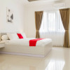 Отель RedDoorz Plus near Jatinangor Town Square 2, фото 28