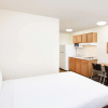 Отель WoodSpring Suites Denton, фото 4