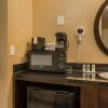 Отель Americas Best Value Inn Loma Lodge Motel, фото 25