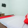 Отель OYO 1439 Gang Guest Homestay Syariah, фото 17