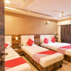 Отель OYO 9983 Hotel Golden Park, фото 12