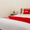 Отель OYO 1191 Monalisa Residence And Cafe, фото 8
