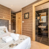 Отель FLOCON - Modern Apartment with hot tub and hammam, фото 18
