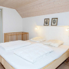 Отель Swanky Seaside Holiday Home in Fur near Sea, фото 3