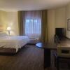 Отель Candlewood Suites Bismarck, an IHG Hotel, фото 42