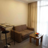 Отель Leo Group Apartment 27-05 Elegance Batumi, фото 4