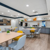 Отель Comfort Inn & Suites Hampton near Coliseum, фото 23