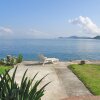 Отель Blissful Caribbean Beachfront - 2 Br Villa, фото 10