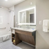 Отель HOLIDAY INN EXPRESS & SUITES EAST TULSA-CATOOSA, фото 3
