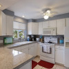Отель Bikini Bottom 2 Bedroom Apts by RedAwning, фото 13