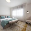 Отель LovelyStay - Newly Decorated 2BR Flat with Free Parking, фото 22