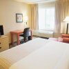 Отель La Quinta Inn & Suites by Wyndham White Plains - Elmsford, фото 15