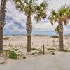 Отель Downtown Gulf Shores Condo - 1 Block to Beach!, фото 15
