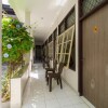 Отель Kost Bale Cangkring by RedDoorz, фото 1