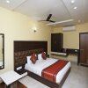 Отель OYO 4009 Hotel HKJ Palace, фото 6