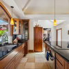 Отель Kapiolani - As Seen On Hgtv 3 Bedroom Home by RedAwning, фото 12