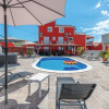 Отель Stunning Home in Turanj with Hot Tub, Heated Swimming Pool & 5 Bedrooms, фото 29