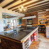 Отель The Lake House Retreat - 7 Bedroom Holiday Home - Sleeps 20 - Southgate, фото 13