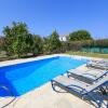Отель Sun Beach Villa Large Private Pool Walk to Beach A C Wifi Car Not Required - 2145, фото 17