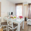 Отель Comfortable apartment with a microwave nearby the beach, фото 3