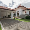 Отель Luxury 5 Bedroom Villa in Beautiful Banyan Resort, фото 23