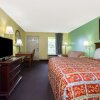 Отель Days Inn by Wyndham Lamont/Monticello, фото 2