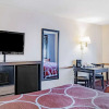 Отель Super 8 Danville, фото 28