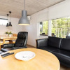 Отель 6 Person Holiday Home in Blokhus, фото 14