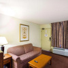 Отель Rodeway Inn & Suites South of Fiesta Park, фото 6