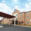 Отель Travelodge Romulus Detroit Airport (ex. Red Roof/red Lion), фото 16