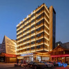 Отель Radisson Blu Hotel (Zibo MixC Plaza & Badaju Branch), фото 1