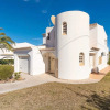Отель Modern Villa in Albufeira with Private Swimming Pool, фото 1