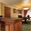 Отель Embassy Suites by Hilton E Peoria Riverfront Conf Center, фото 4