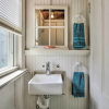 Отель 'grandma's Cottage' w/ Sunroom: Walk to Beach, фото 11