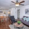Отель Explore Pearl 2br/2ba Near DT and Riverwalk, фото 11